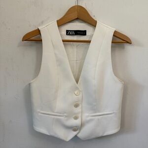 Zara Ivory Sleeveless Vest S